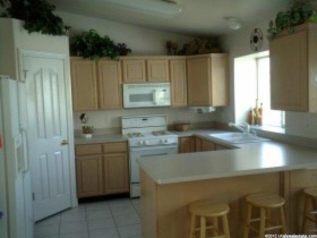 1146 Avalon Hills Dr, Ogden, UT 84404 — photo 2