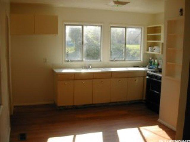 4376 S 250 W, Washington Terrace, UT 84405 — photo 2