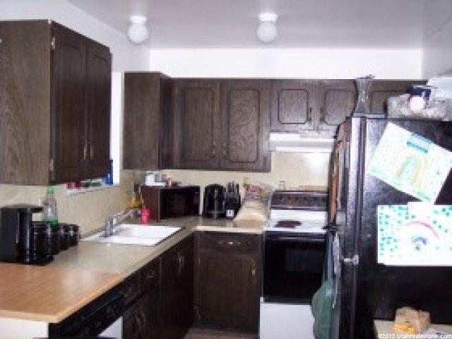 6049 S 4260 W, Kearns, UT 84118 — photo 2