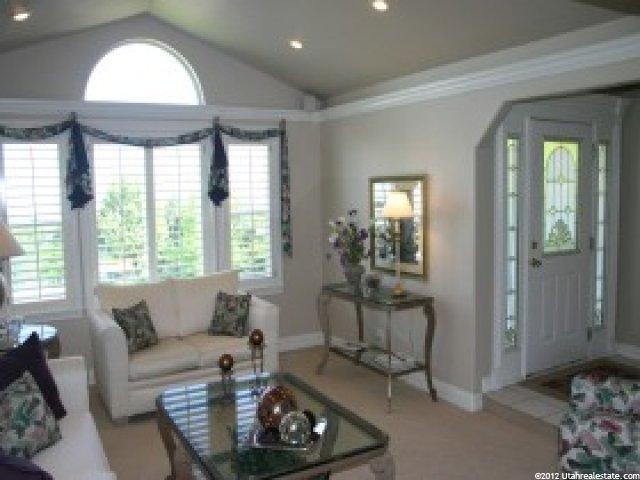 229 Sterling Dr, Bountiful, UT 84010 — photo 2