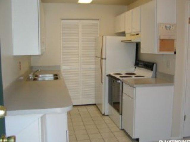 552 Cobblestone Ln #55, Midvale, UT 84047 — photo 5