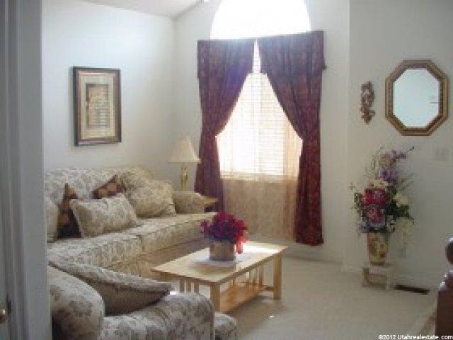 5860 S 3500 W, Roy, UT 84067 — photo 2