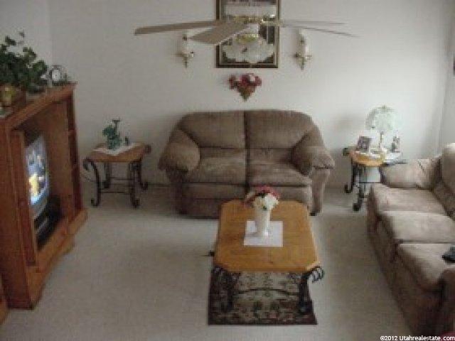 5860 S 3500 W, Roy, UT 84067 — photo 3