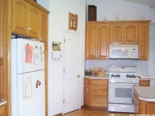 515 E 300 S, Hyrum, UT 84319 — photo 2