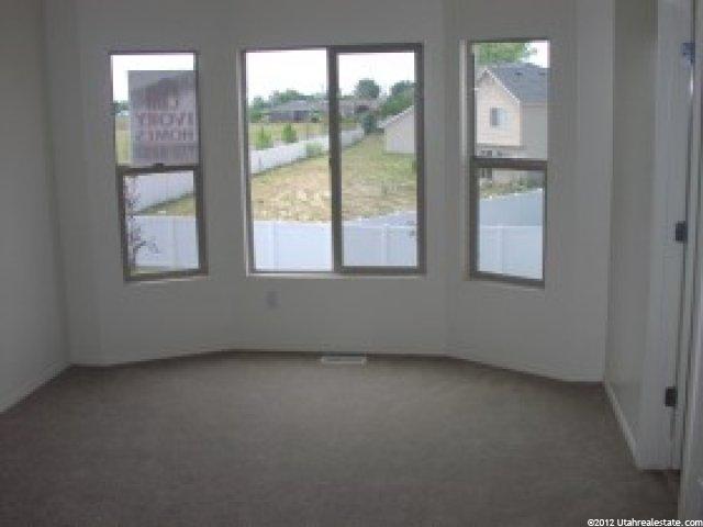1309 N 2530 W, Clinton, UT 84015 — photo 2