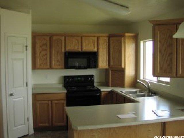 1309 N 2530 W, Clinton, UT 84015 — photo 6