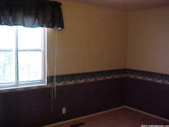913 Sunset Dr, Bountiful, UT 84010 — photo 2