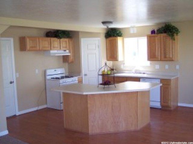 203 S Sunstone Cir W, Logan, UT 84321 — photo 4