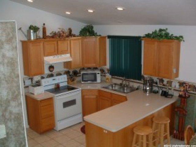 914 S 350 W, Garland, UT 84312 — photo 2