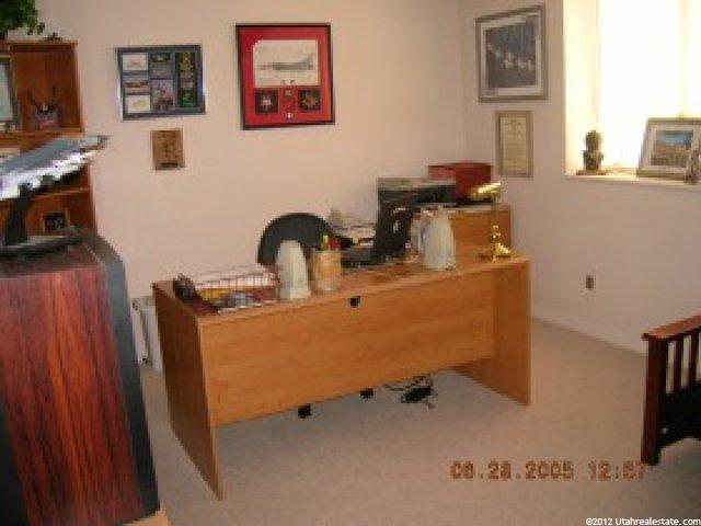 88 E 1770 N, Layton, UT 84041 — photo 8