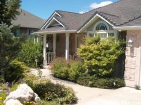 862 E Holroyd Dr S, South Ogden, UT 84403