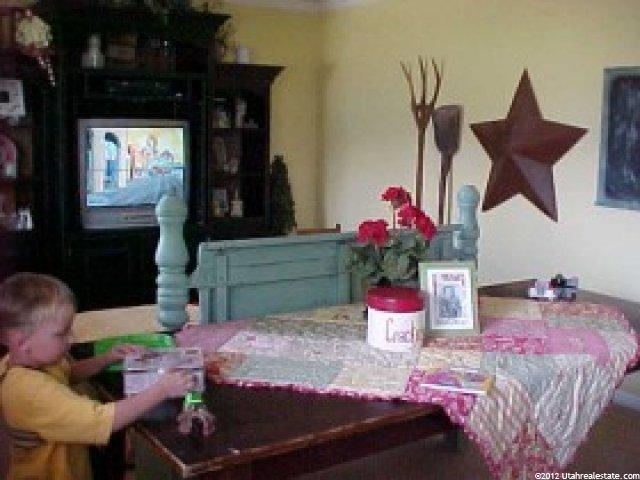 221 S 200 E, Midway, UT 84049 — photo 4