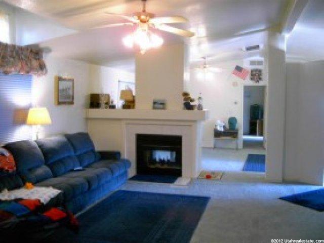 653 E Main St E, Grantsville, UT 84029 — photo 2