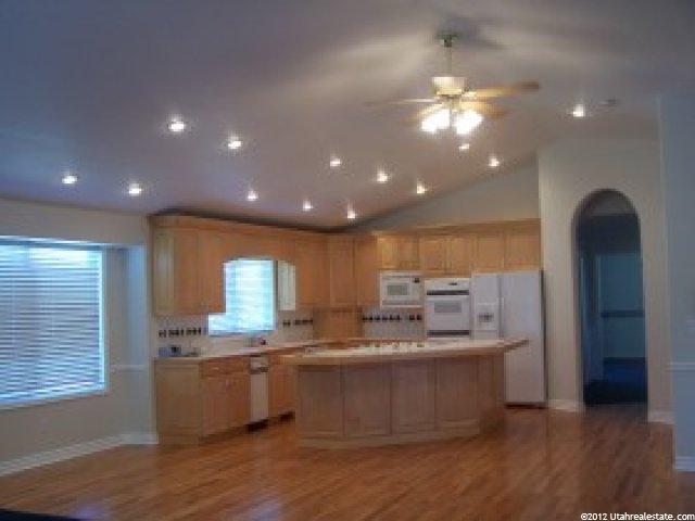 2784 Canton Ln, Sandy, UT 84092 — photo 2