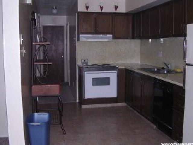 245 E 400 N #45, Logan, UT 84321 — photo 4