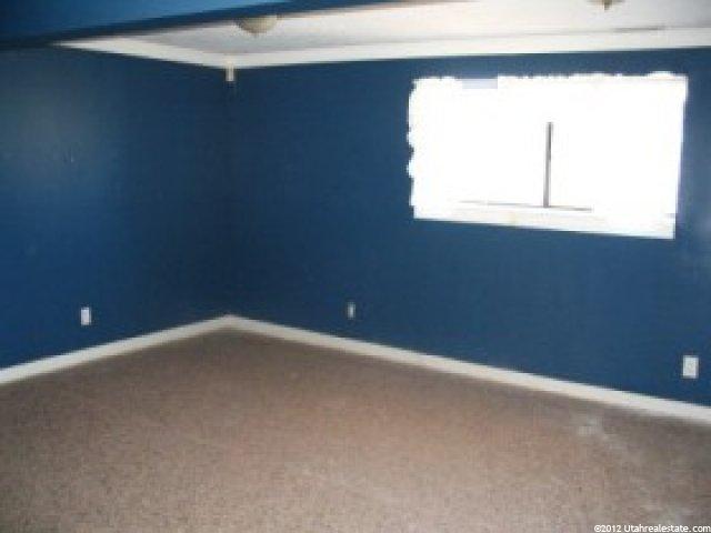248 E 975 S, Layton, UT 84041 — photo 3