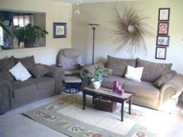 537 S 450 E, Clearfield, UT 84015 — photo 2