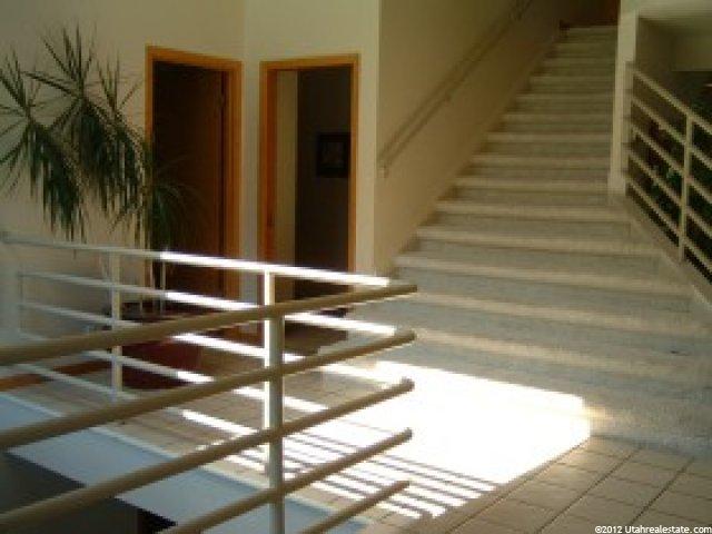 8136 Old Coventry Cir, Sandy, UT 84093 — photo 2
