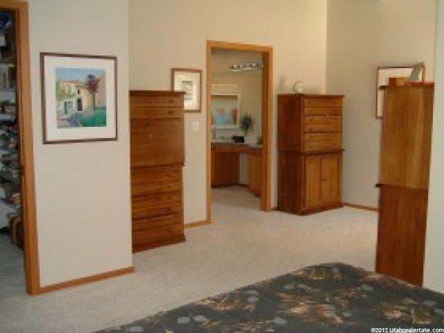 8136 Old Coventry Cir, Sandy, UT 84093 — photo 4