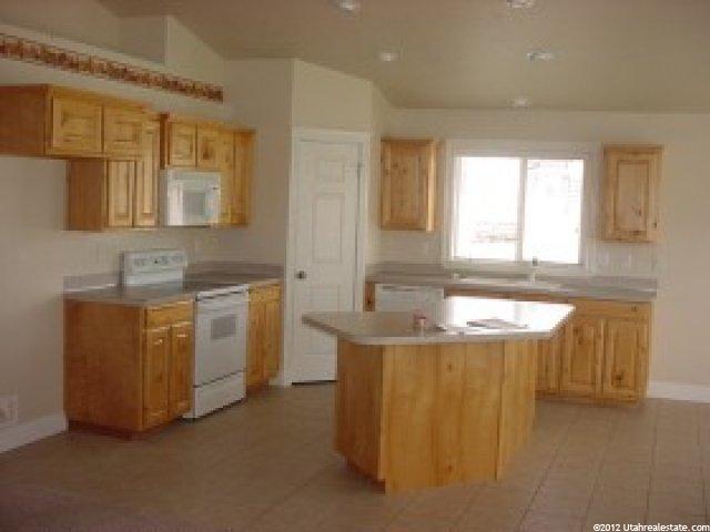 3513 S 575 W, Syracuse, UT 84075 — photo 5