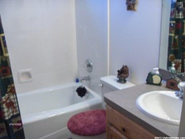 2563 W 3900 S, Roy, UT 84067 — photo 7