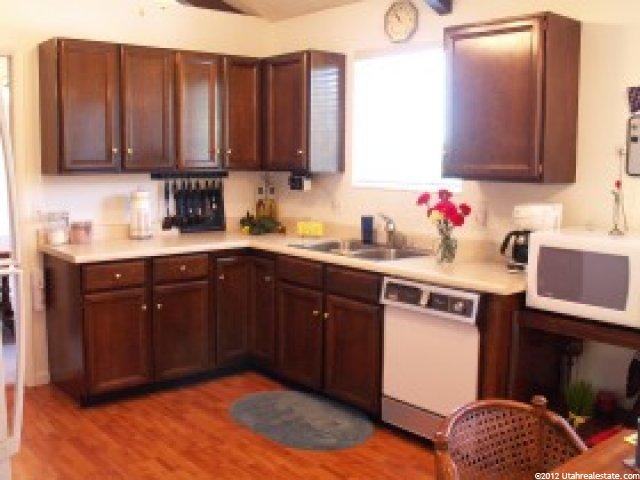2671 E Georgia Way, Sandy, UT 84092 — photo 2