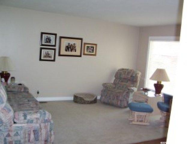 9876 Sunflower Ln, Sandy, UT 84094 — photo 3