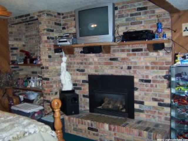 638 Howard Dr, Sandy, UT 84070 — photo 8
