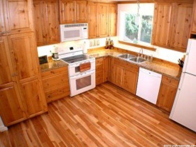 900 E 7865 S, Sandy, UT 84094 — photo 3