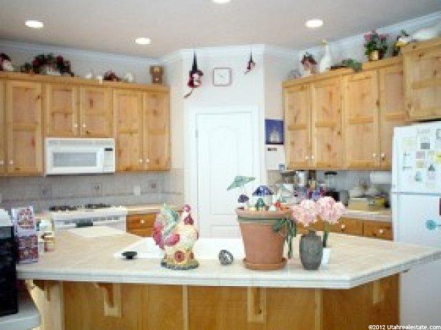 2323 S 550 W, Syracuse, UT 84075 — photo 4
