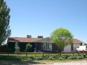 5983 W 4600 S, Hooper, UT 84315