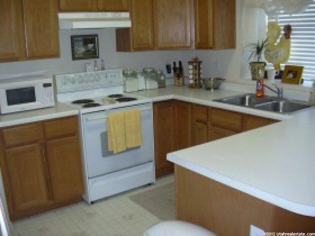 395 S 700 E, Logan, UT 84321 — photo 2