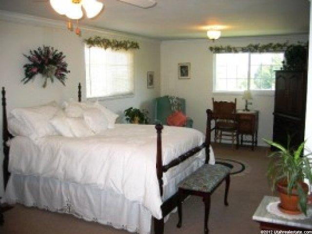 34 E Bonneville Dr, Bountiful, UT 84010 — photo 6