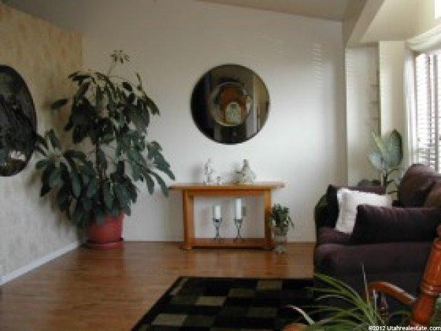 1197 W 1750 N, Clinton, UT 84015 — photo 5