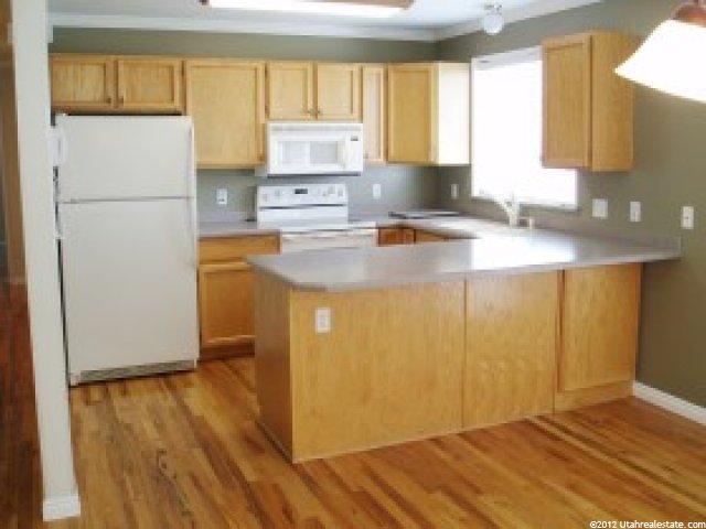 641 W Willow Bend Dr, Centerville, UT 84014 — photo 6