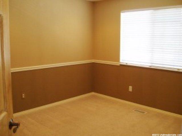 641 W Willow Bend Dr, Centerville, UT 84014 — photo 8