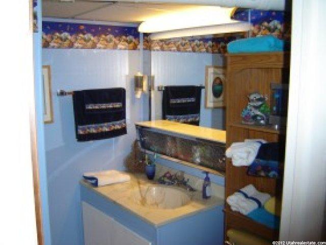 728 Maple St, Ogden, UT 84403 — photo 3
