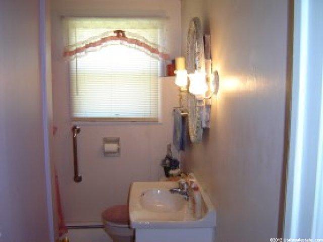 728 Maple St, Ogden, UT 84403 — photo 6