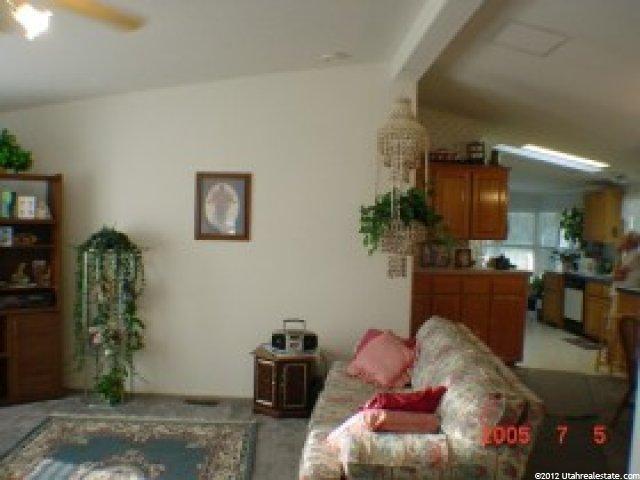 280 N 400 W, Mt Pleasant, UT 84647 — photo 3