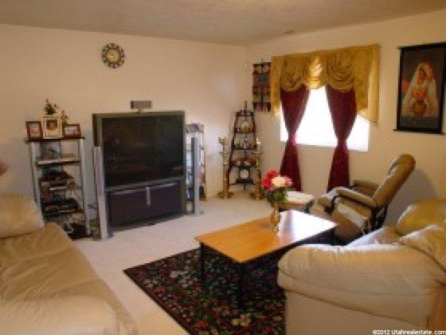 2141 N 750 W, Clinton, UT 84015 — photo 3