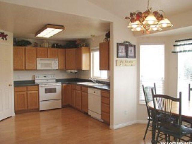 11861 Janice Dr, Riverton, UT 84065 — photo 5