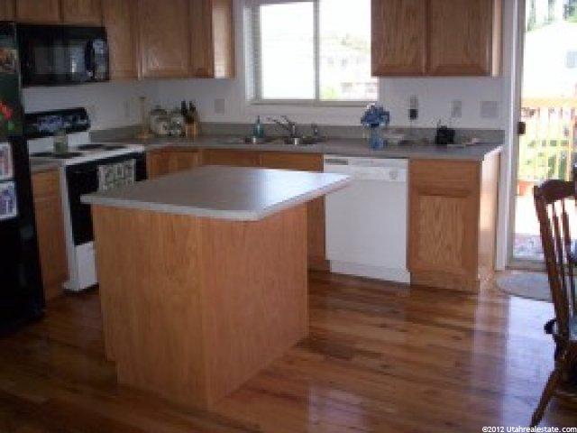 797 S Beech Ct W, Logan, UT 84321 — photo 2