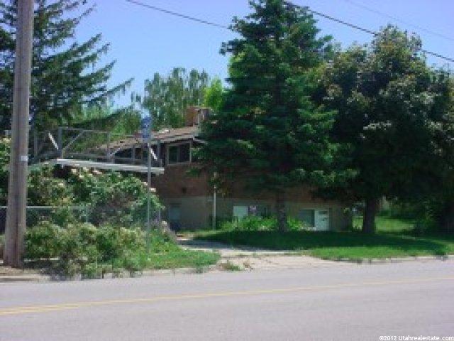 492 W 2350 S, Bountiful, UT 84010 — photo 2