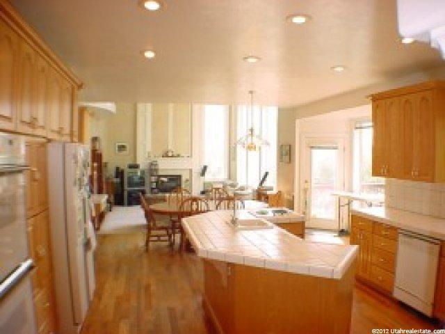 3935 Alpine Valley Cir, Sandy, UT 84092 — photo 5