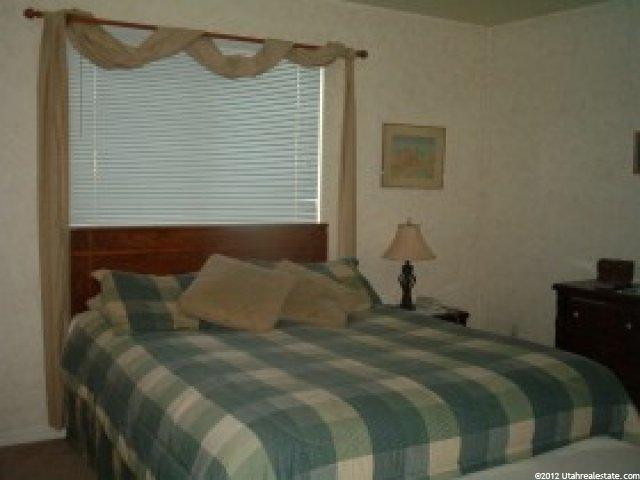 634 N 1300 W, Clinton, UT 84015 — photo 5