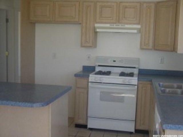 5388 S 4300 W, Roy, UT 84067 — photo 2