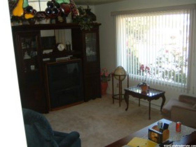 307 W 1600 N, Sunset, UT 84015 — photo 5