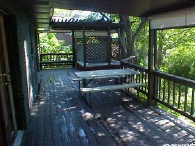 6430 Westridge St, Murray, UT 84107 — photo 8