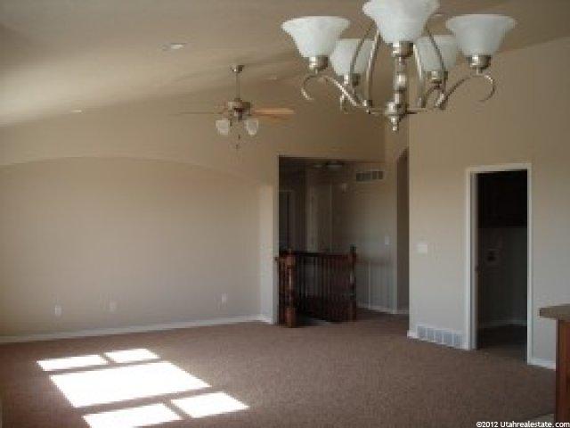 955 W 25 N, Clearfield, UT 84015 — photo 4