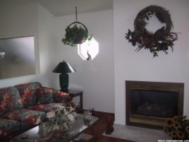 8049 S 1400 E, Sandy, UT 84093 — photo 4